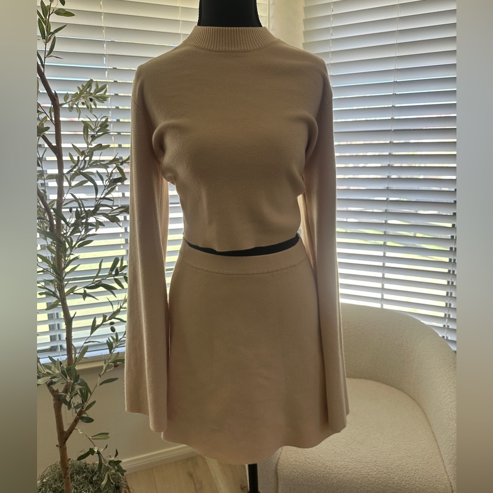 Cream Knit Matching Set (top & skirt)